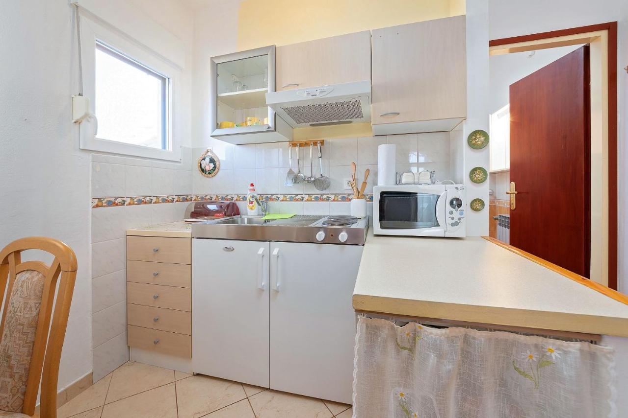 Apartments Pilicari (Adults Only) Rovinj Bagian luar foto